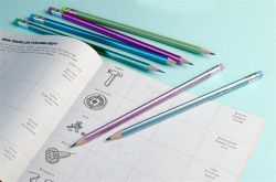 Grafitov ceruzka s gumou, HB, trojhrann, KORES "GRAFITOS Style", rzne kovov farby