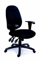 Kancelárska stolièka, s nastavite¾nými opierkami, exkluzívne èierne èalúnenie, èierny podstavec, MaYAH "Energetic"